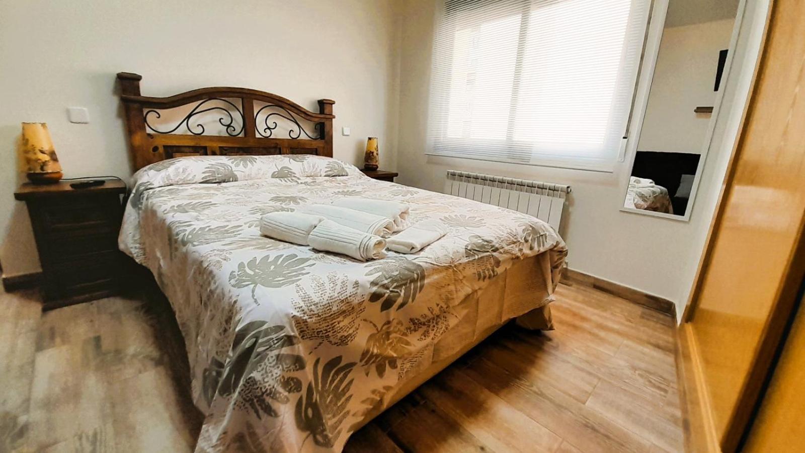 Apartmán La Casona Serranillos Exteriér fotografie