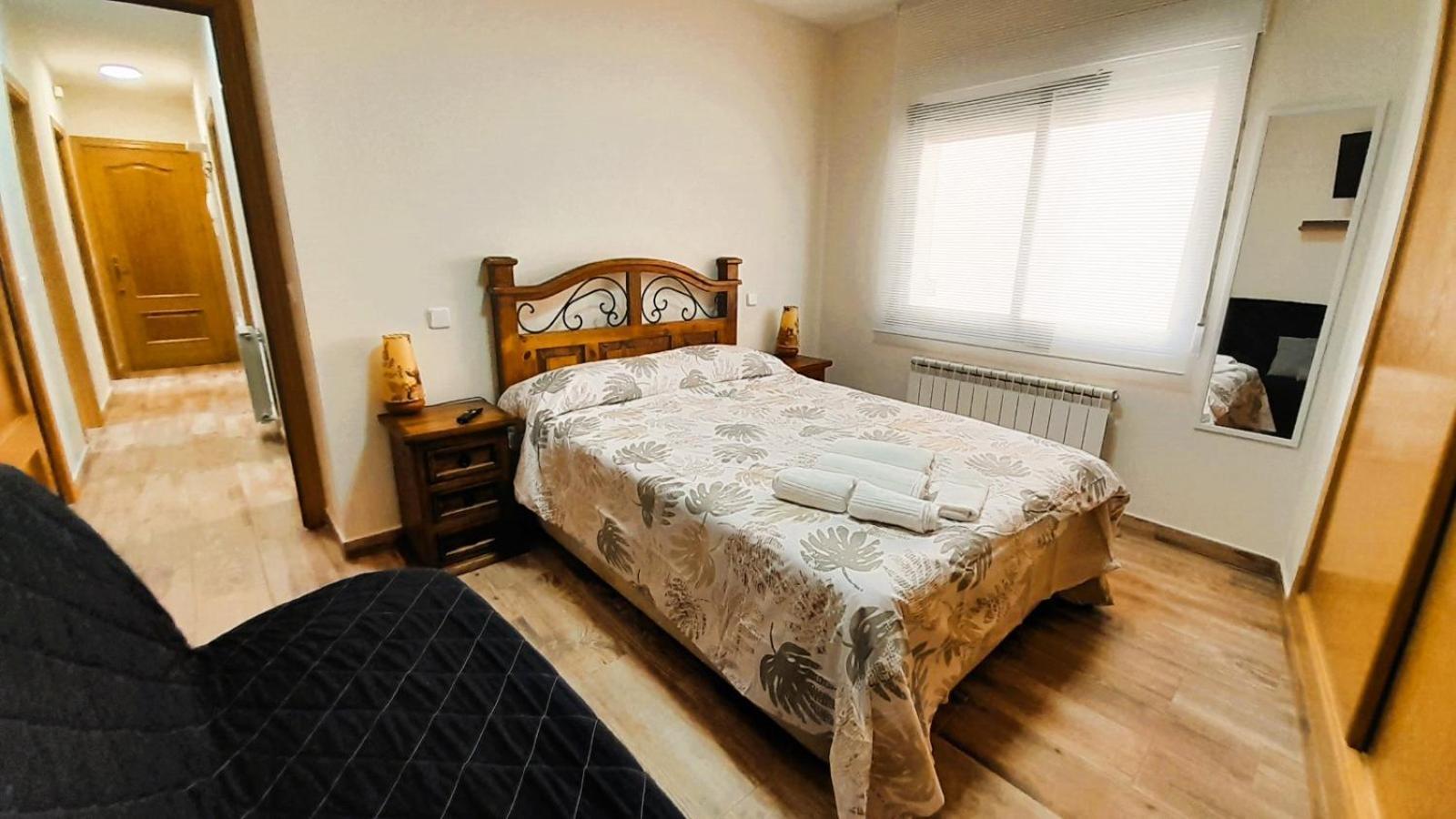 Apartmán La Casona Serranillos Exteriér fotografie