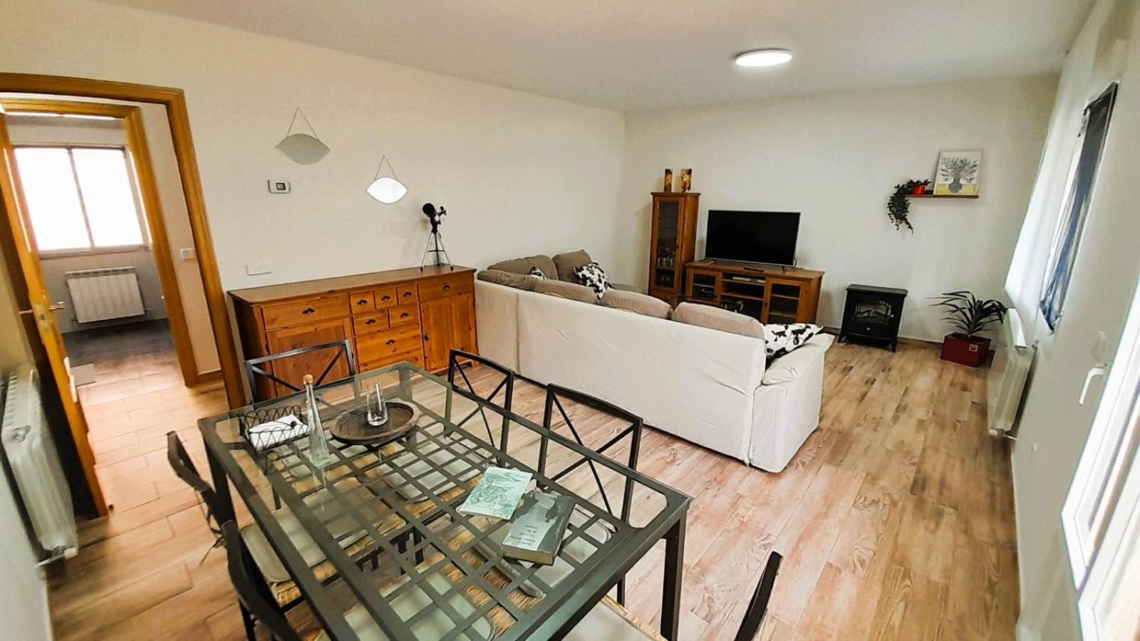 Apartmán La Casona Serranillos Exteriér fotografie
