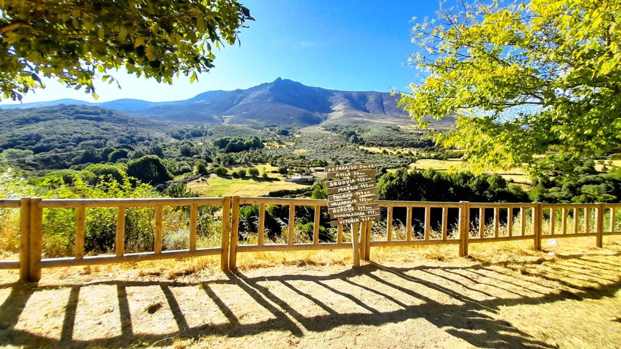 Apartmán La Casona Serranillos Exteriér fotografie