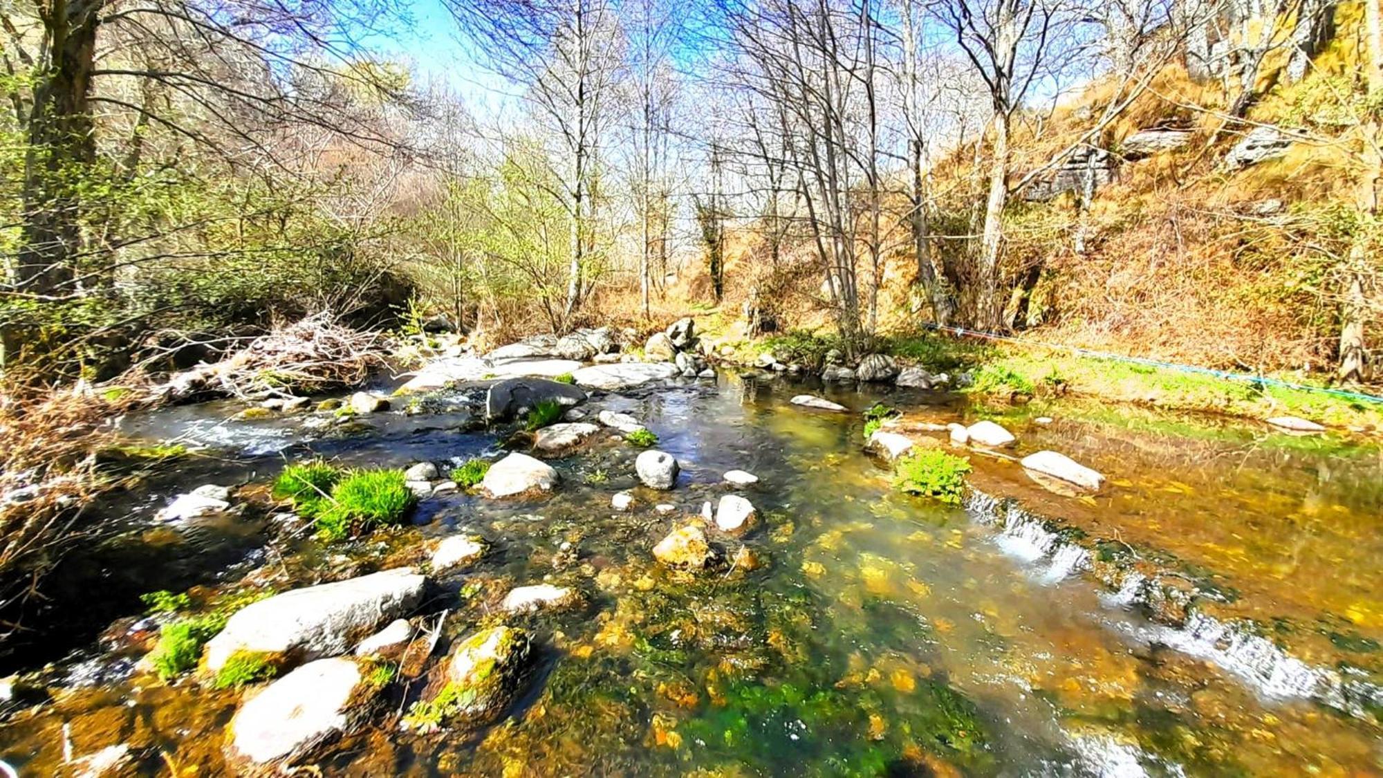 Apartmán La Casona Serranillos Exteriér fotografie